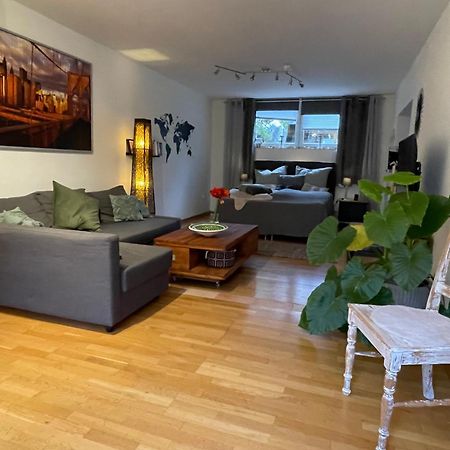 Modernes Appartement Im Gruenen - Stilvoll Und Komfortabel ケルン エクステリア 写真