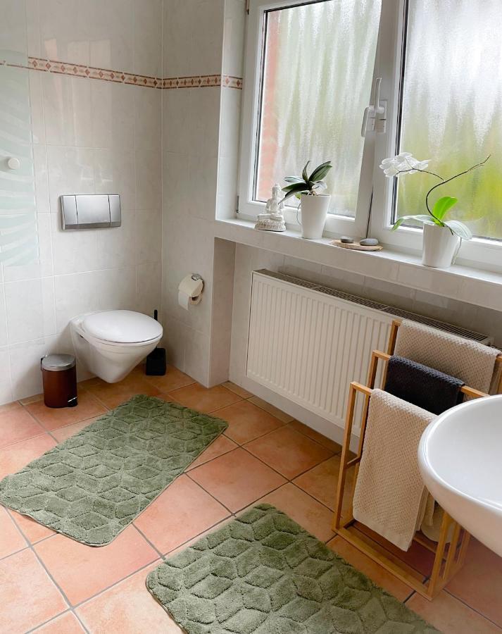 Modernes Appartement Im Gruenen - Stilvoll Und Komfortabel ケルン エクステリア 写真