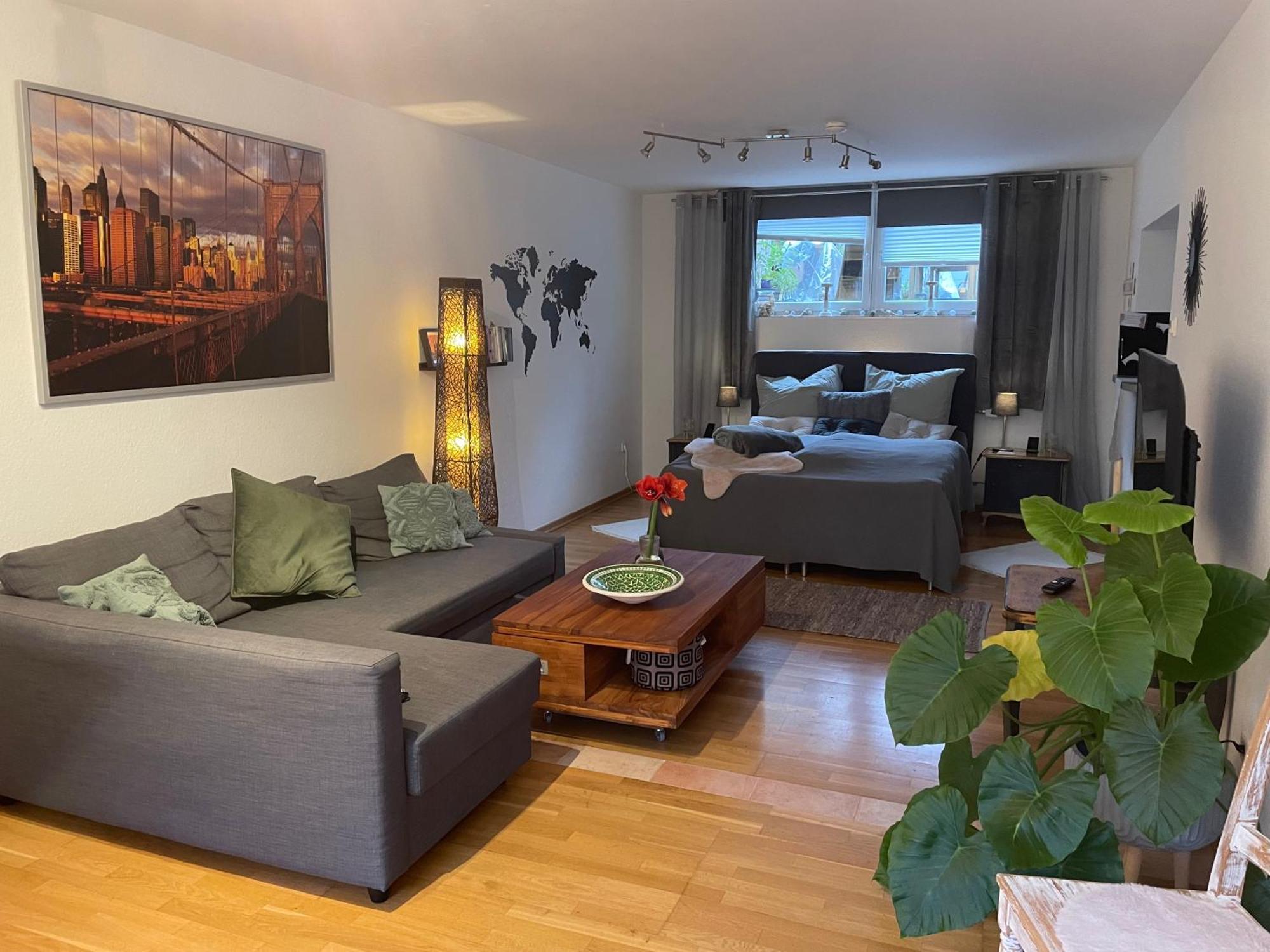 Modernes Appartement Im Gruenen - Stilvoll Und Komfortabel ケルン エクステリア 写真