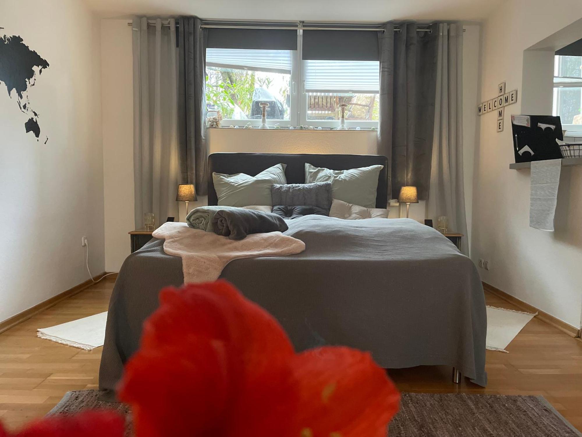 Modernes Appartement Im Gruenen - Stilvoll Und Komfortabel ケルン エクステリア 写真